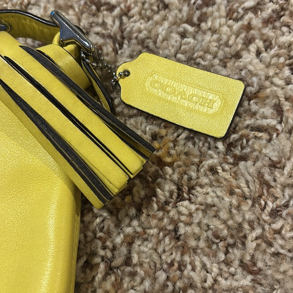Coach Crossbody - Picture 2 of 4